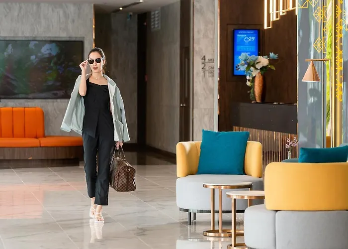 Hotel Western Nada Don Mueang Airport 4*